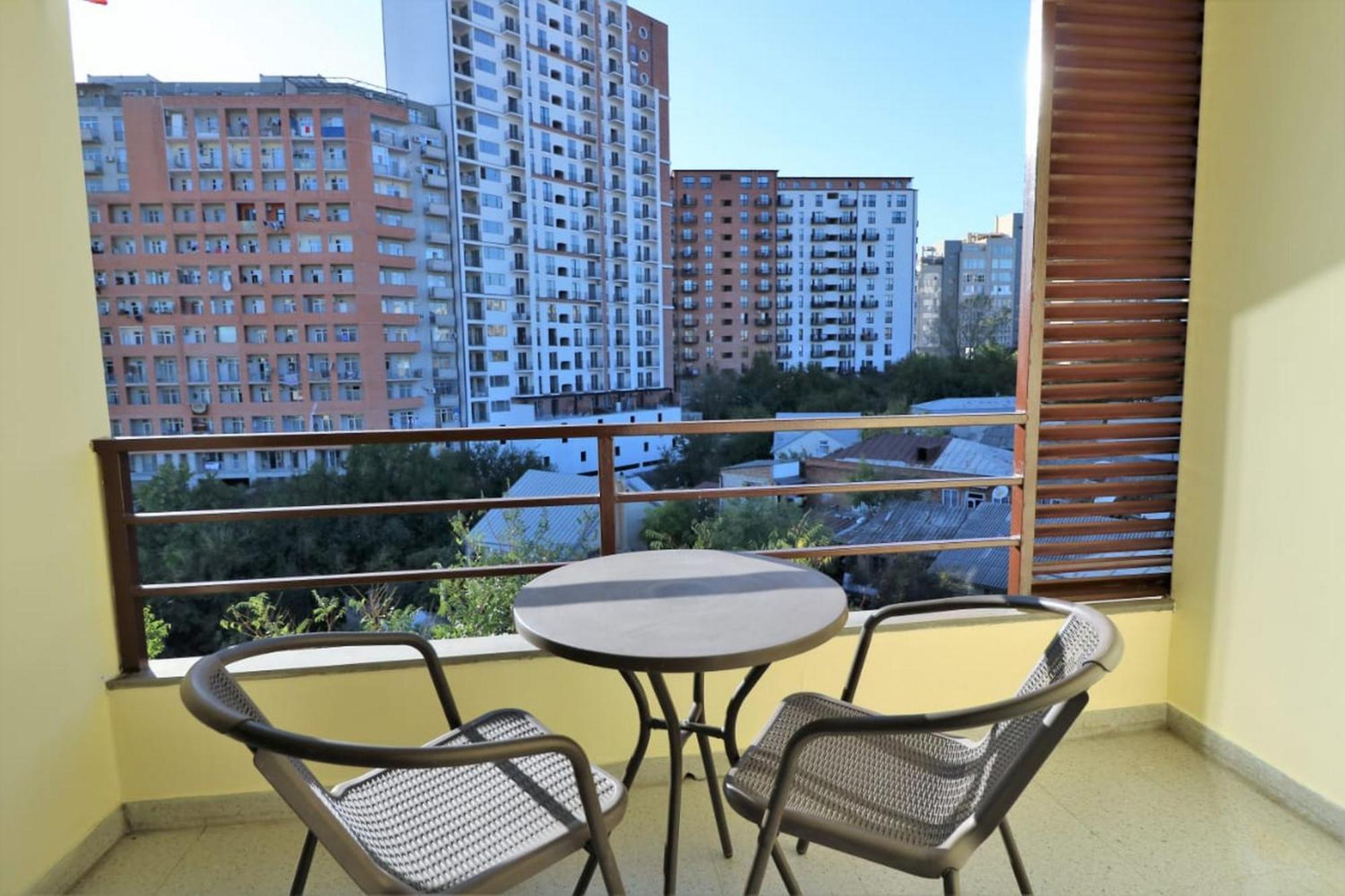 East Gate Boutique Hotel Тбилиси Екстериор снимка