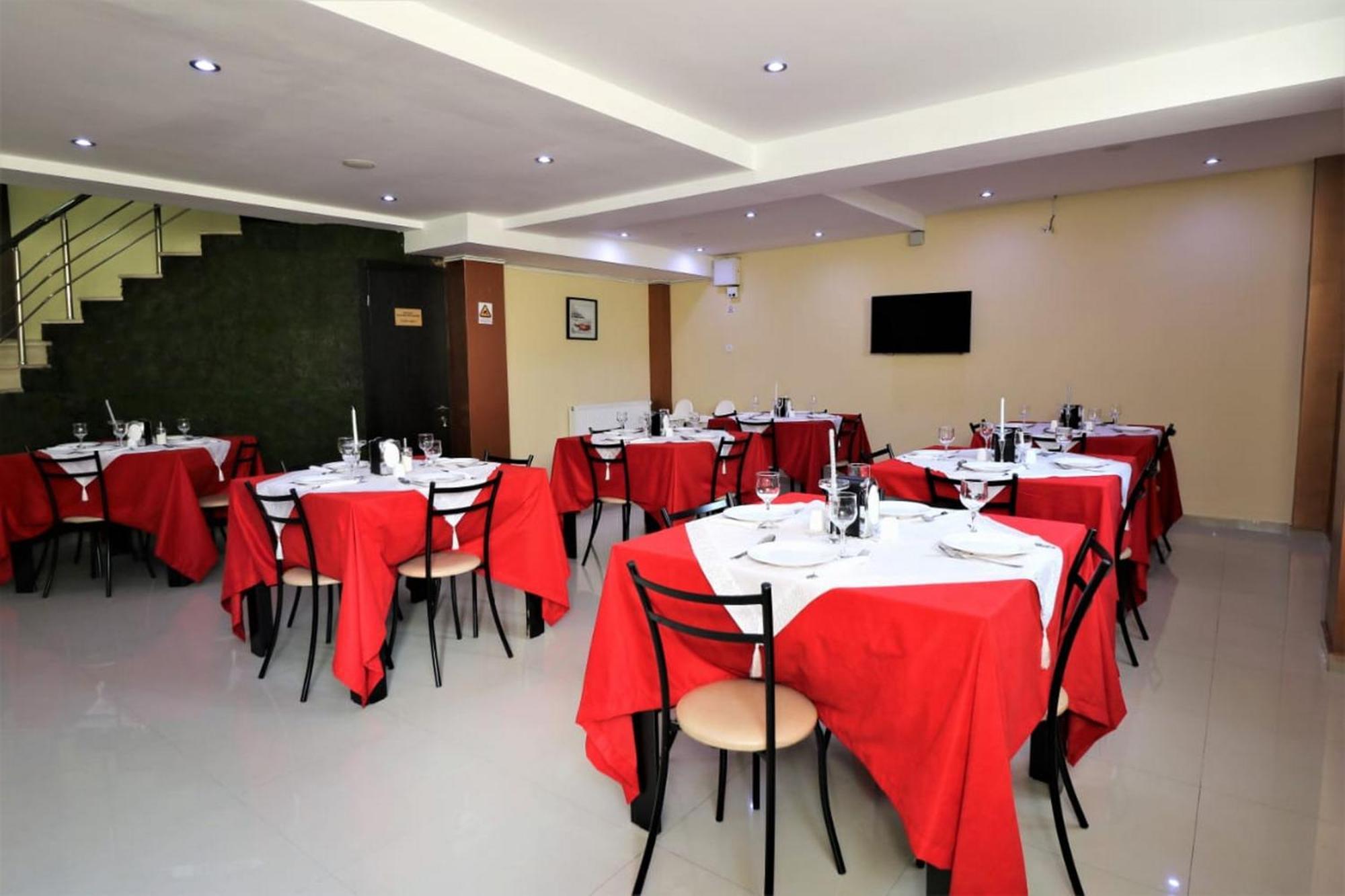 East Gate Boutique Hotel Тбилиси Екстериор снимка